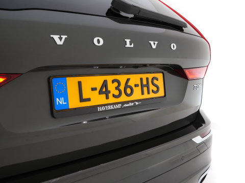 Volvo XC60 2.0 T8 Twin Engine Inscription AWD (Plug-In) *PANO | LEATHER | FULL-LED | BOWERS&WILKINS | MEMORY-PACK | BLINDSPOT | DIGI-COCKPIT | HEATED-COMFORTSEATS | TOPVIEW | NAVI-FULLMAP | ECC | PDC | HEAD-UP |  TOWBAR | 20''ALU *