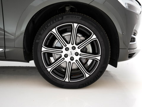 Volvo XC60 2.0 T8 Twin Engine Inscription AWD (Plug-In) *PANO | LEATHER | FULL-LED | BOWERS&WILKINS | MEMORY-PACK | BLINDSPOT | DIGI-COCKPIT | HEATED-COMFORTSEATS | TOPVIEW | NAVI-FULLMAP | ECC | PDC | HEAD-UP |  TOWBAR | 20''ALU *