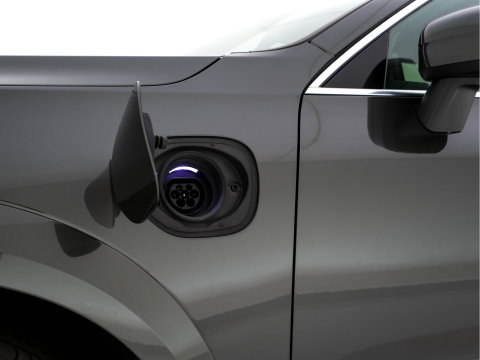 Volvo XC60 2.0 T8 Twin Engine Inscription AWD (Plug-In) *PANO | LEATHER | FULL-LED | BOWERS&WILKINS | MEMORY-PACK | BLINDSPOT | DIGI-COCKPIT | HEATED-COMFORTSEATS | TOPVIEW | NAVI-FULLMAP | ECC | PDC | HEAD-UP |  TOWBAR | 20''ALU *