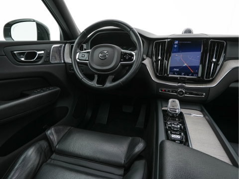 Volvo XC60 2.0 T8 Twin Engine Inscription AWD (Plug-In) *PANO | LEATHER | FULL-LED | BOWERS&WILKINS | MEMORY-PACK | BLINDSPOT | DIGI-COCKPIT | HEATED-COMFORTSEATS | TOPVIEW | NAVI-FULLMAP | ECC | PDC | HEAD-UP |  TOWBAR | 20''ALU *