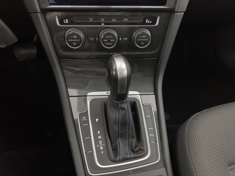 Volkswagen e-Golf E-dition {SoH-90%} (INCL-BTW) Aut.  *ADAPTIVE-CRUISE | FULL-LED | NAVI-FULLMAP | ECC | CCS-FASTLOADER | PDC | 16''ALU*