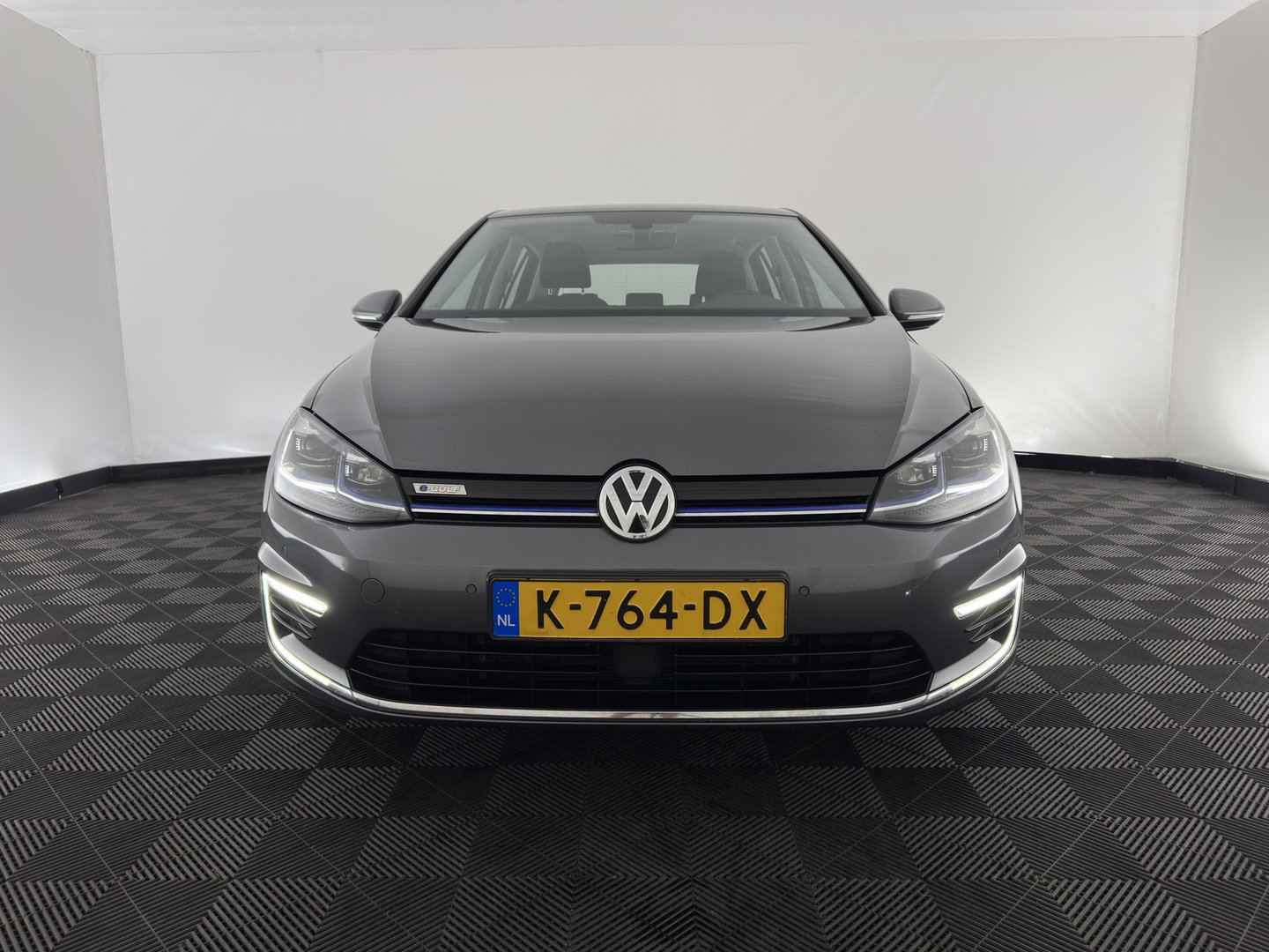 Volkswagen e-Golf E-dition {SoH-90%} (INCL-BTW) Aut.  *ADAPTIVE-CRUISE | FULL-LED | NAVI-FULLMAP | ECC | CCS-FASTLOADER | PDC | 16''ALU*