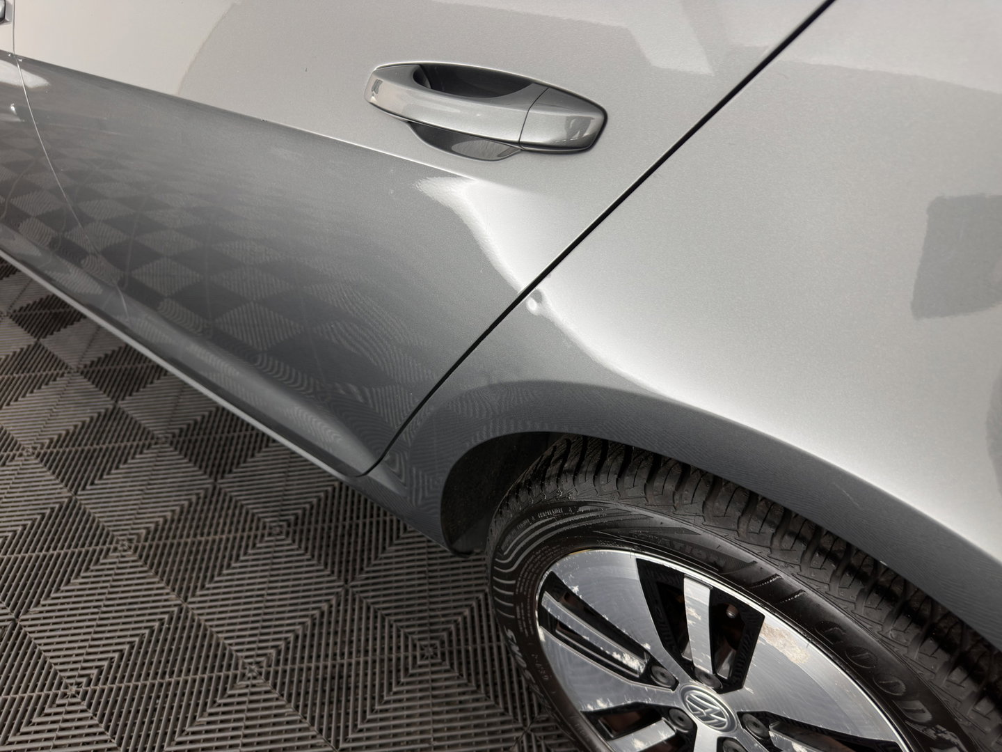 Volkswagen e-Golf E-dition {SoH-90%} (INCL-BTW) Aut.  *ADAPTIVE-CRUISE | FULL-LED | NAVI-FULLMAP | ECC | CCS-FASTLOADER | PDC | 16''ALU*