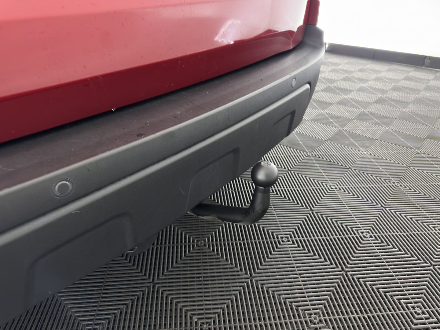 Ford EcoSport 1.0 EcoBoost Trend Ultimate (INCL-BTW) *NAVI-FULLMAP | CAMERA | CRUISE | COMFORTSEATS | FORD-SYNC3-AUDIO | PRIVACY-GLASS | PDC | TOWBAR | 16''ALU*