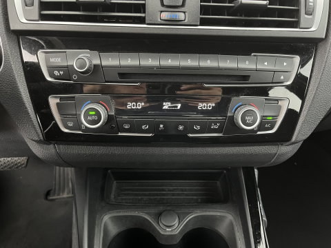BMW 1-serie 116d Sportline Corporate Lease Executive Aut. *FULL-LED | SPORTSEATS | HIFI-SOUND | NAVI-FULLMAP | ECC | PDC | CRUISE | 17''ALU*