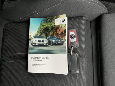 BMW 1-serie 116d Sportline Corporate Lease Executive Aut. *FULL-LED | SPORTSEATS | HIFI-SOUND | NAVI-FULLMAP | ECC | PDC | CRUISE | 17''ALU*