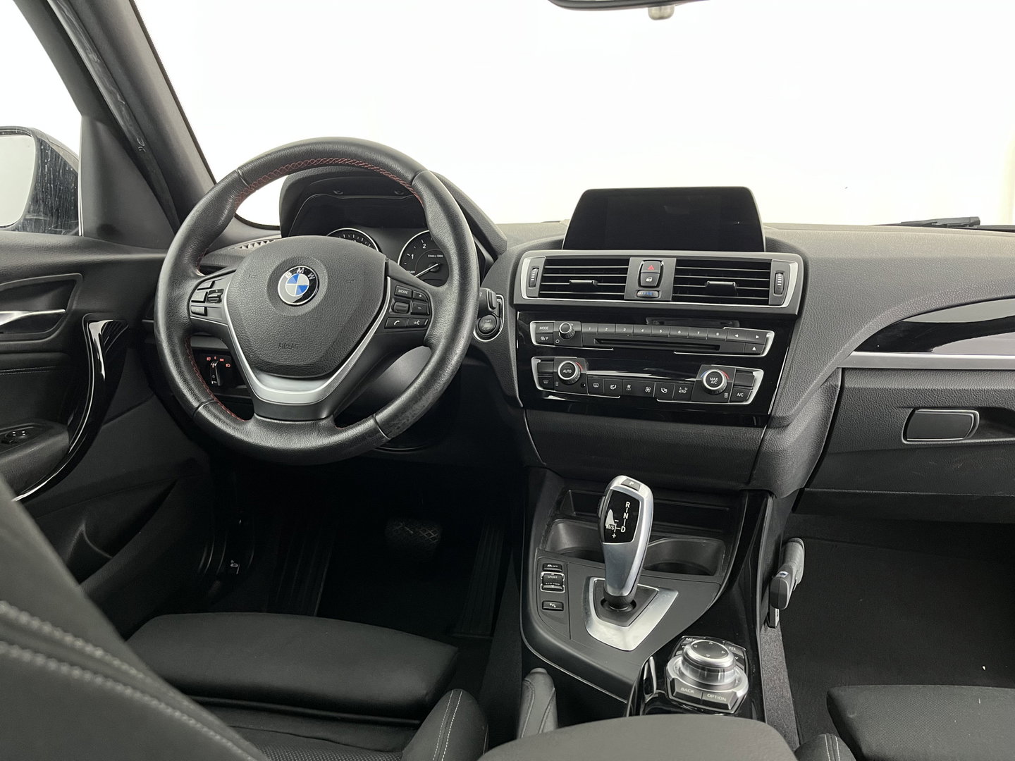 BMW 1-serie 116d Sportline Corporate Lease Executive Aut. *FULL-LED | SPORTSEATS | HIFI-SOUND | NAVI-FULLMAP | ECC | PDC | CRUISE | 17''ALU*