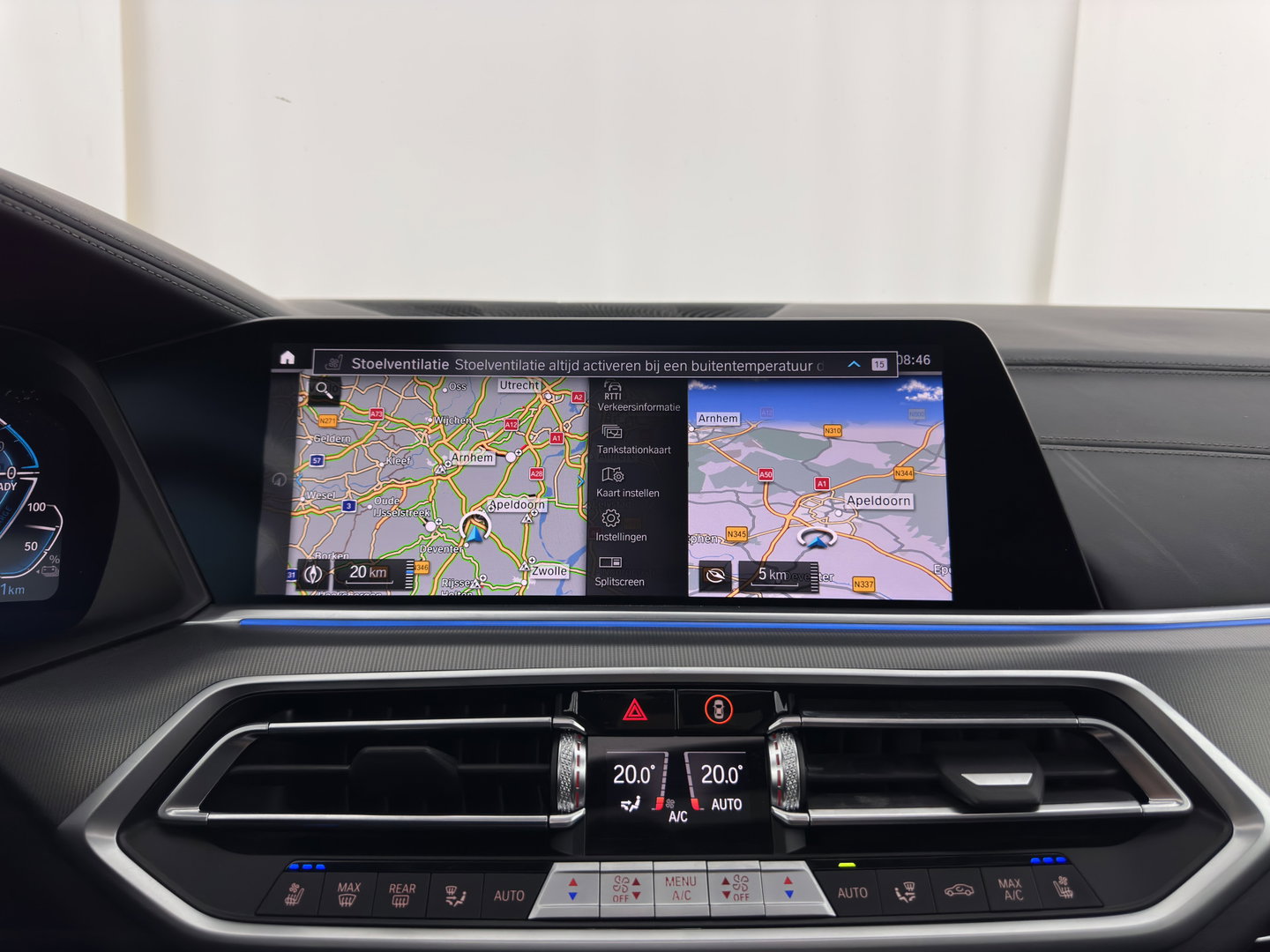 BMW X5 xDrive45e M-Sportpack High Executive (Plug-In) {SoH-91%} (INCL-BTW) *PANO | LEATHER | LASER-LED | HARMAN/KARDON | MEMORY-PACK | TOPVIEW | ADAPTIVE-CRUISE | BLINDSPOT | DIGI-COCKPIT | PRIVACY-GLASS | SHIFTPADDLES | HEAD-UP | TOWBAR | 22''A