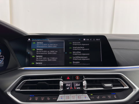 BMW X5 xDrive45e M-Sportpack High Executive (Plug-In) {SoH-91%} (INCL-BTW) *PANO | LEATHER | LASER-LED | HARMAN/KARDON | MEMORY-PACK | TOPVIEW | ADAPTIVE-CRUISE | BLINDSPOT | DIGI-COCKPIT | PRIVACY-GLASS | SHIFTPADDLES | HEAD-UP | TOWBAR | 22''A