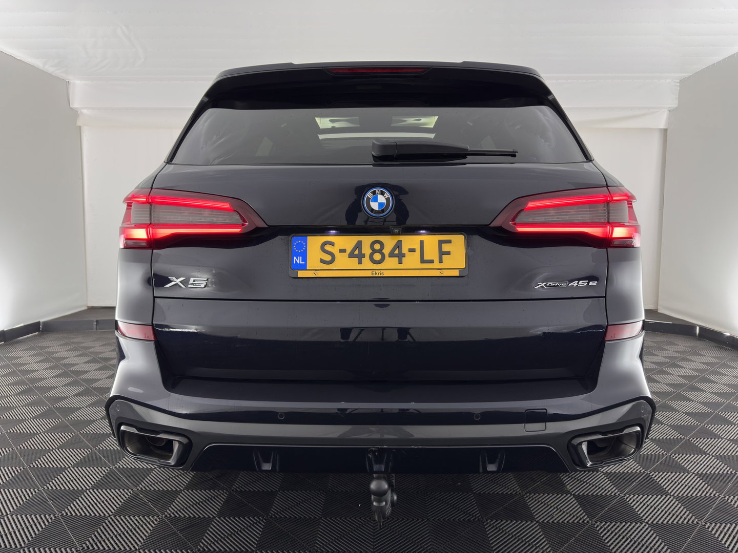BMW X5 xDrive45e M-Sportpack High Executive (Plug-In) {SoH-91%} (INCL-BTW) *PANO | LEATHER | LASER-LED | HARMAN/KARDON | MEMORY-PACK | TOPVIEW | ADAPTIVE-CRUISE | BLINDSPOT | DIGI-COCKPIT | PRIVACY-GLASS | SHIFTPADDLES | HEAD-UP | TOWBAR | 22''A