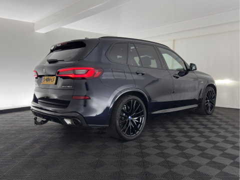 BMW X5 xDrive45e M-Sportpack High Executive (Plug-In) {SoH-91%} (INCL-BTW) *PANO | LEATHER | LASER-LED | HARMAN/KARDON | MEMORY-PACK | TOPVIEW | ADAPTIVE-CRUISE | BLINDSPOT | DIGI-COCKPIT | PRIVACY-GLASS | SHIFTPADDLES | HEAD-UP | TOWBAR | 22''A