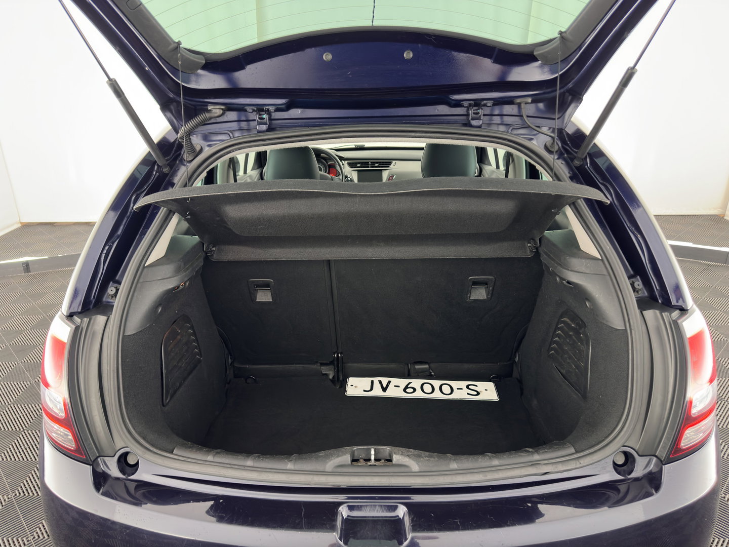 Citroën C3 1.6 BlueHDi Business *NAVI-FULLMAP | ECC | CRUISE | HIFI-SOUND | COMFORTSEATS | TOWBAR | PRIVACY-GLASS | CHROME-PACK*