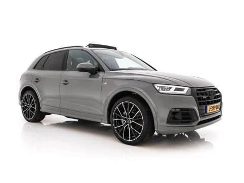 Audi Q5 55 TFSI S-Line Competition Quattro (Plug-In) Aut. *PANO | LEATHER | FULL-LED | HEATED-SPORTSEATS | KEYLESS | CAMERA | NAVI-FULLMAP | PRIVACY-GLASS | DIGI-COCKPIT | CRUISE-ADPAPTIVE | DAB | 21"ALU*