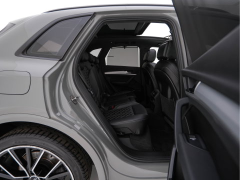 Audi Q5 55 TFSI S-Line Competition Quattro (Plug-In) Aut. *PANO | LEATHER | FULL-LED | HEATED-SPORTSEATS | KEYLESS | CAMERA | NAVI-FULLMAP | PRIVACY-GLASS | DIGI-COCKPIT | CRUISE-ADPAPTIVE | DAB | 21"ALU*