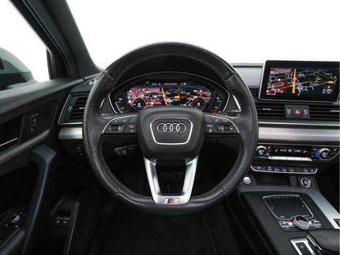 Audi Q5 55 TFSI S-Line Competition Quattro (Plug-In) Aut. *PANO | LEATHER | FULL-LED | HEATED-SPORTSEATS | KEYLESS | CAMERA | NAVI-FULLMAP | PRIVACY-GLASS | DIGI-COCKPIT | CRUISE-ADPAPTIVE | DAB | 21"ALU*