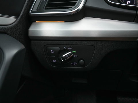 Audi Q5 55 TFSI S-Line Competition Quattro (Plug-In) Aut. *PANO | LEATHER | FULL-LED | HEATED-SPORTSEATS | KEYLESS | CAMERA | NAVI-FULLMAP | PRIVACY-GLASS | DIGI-COCKPIT | CRUISE-ADPAPTIVE | DAB | 21"ALU*