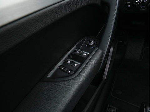 Audi Q5 55 TFSI S-Line Competition Quattro (Plug-In) Aut. *PANO | LEATHER | FULL-LED | HEATED-SPORTSEATS | KEYLESS | CAMERA | NAVI-FULLMAP | PRIVACY-GLASS | DIGI-COCKPIT | CRUISE-ADPAPTIVE | DAB | 21"ALU*