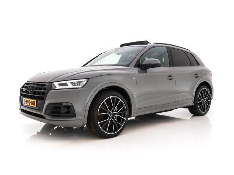 Audi Q5 55 TFSI S-Line Competition Quattro (Plug-In) Aut. *PANO | LEATHER | FULL-LED | HEATED-SPORTSEATS | KEYLESS | CAMERA | NAVI-FULLMAP | PRIVACY-GLASS | DIGI-COCKPIT | CRUISE-ADPAPTIVE | DAB | 21"ALU*