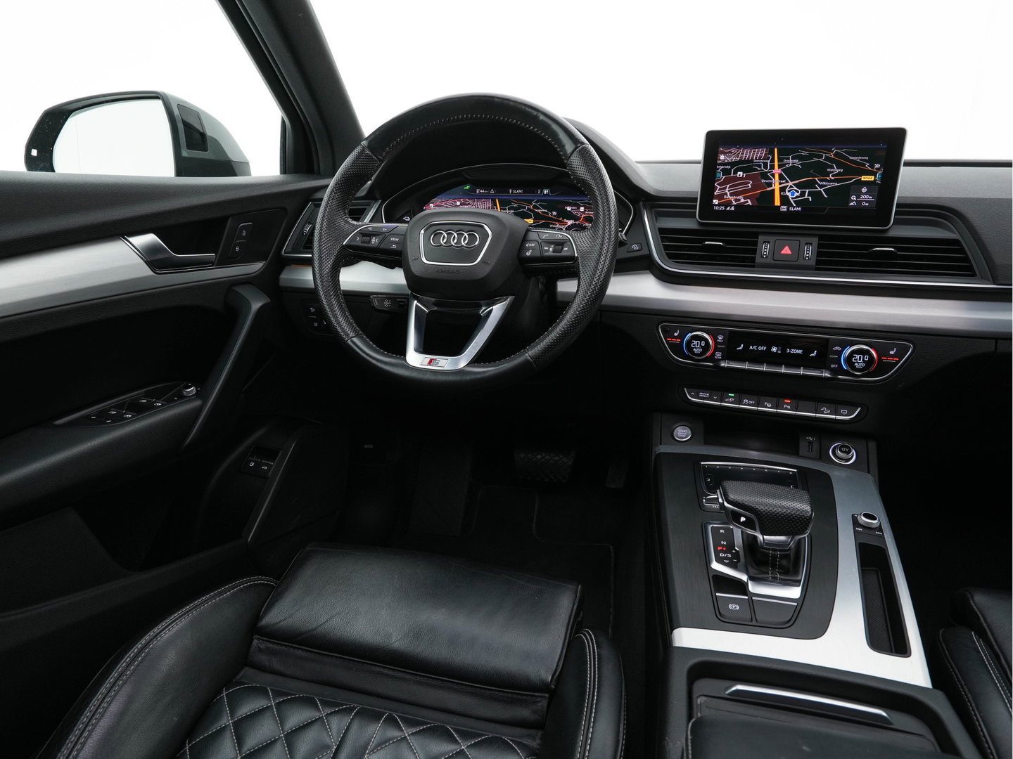 Audi Q5 55 TFSI S-Line Competition Quattro (Plug-In) Aut. *PANO | LEATHER | FULL-LED | HEATED-SPORTSEATS | KEYLESS | CAMERA | NAVI-FULLMAP | PRIVACY-GLASS | DIGI-COCKPIT | CRUISE-ADPAPTIVE | DAB | 21"ALU*