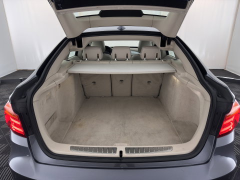 BMW 3-serie Gran Turismo 320i High Executive *PANO | LEATHER | FULL-LED | HEATED-COMFORTSEATS | NAVI-FULLMAP | ECC | PDC | CRUISE | TOWBAR | 18''ALU*