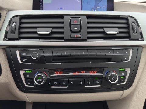 BMW 3-serie Gran Turismo 320i High Executive *PANO | LEATHER | FULL-LED | HEATED-COMFORTSEATS | NAVI-FULLMAP | ECC | PDC | CRUISE | TOWBAR | 18''ALU*