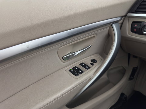 BMW 3-serie Gran Turismo 320i High Executive *PANO | LEATHER | FULL-LED | HEATED-COMFORTSEATS | NAVI-FULLMAP | ECC | PDC | CRUISE | TOWBAR | 18''ALU*