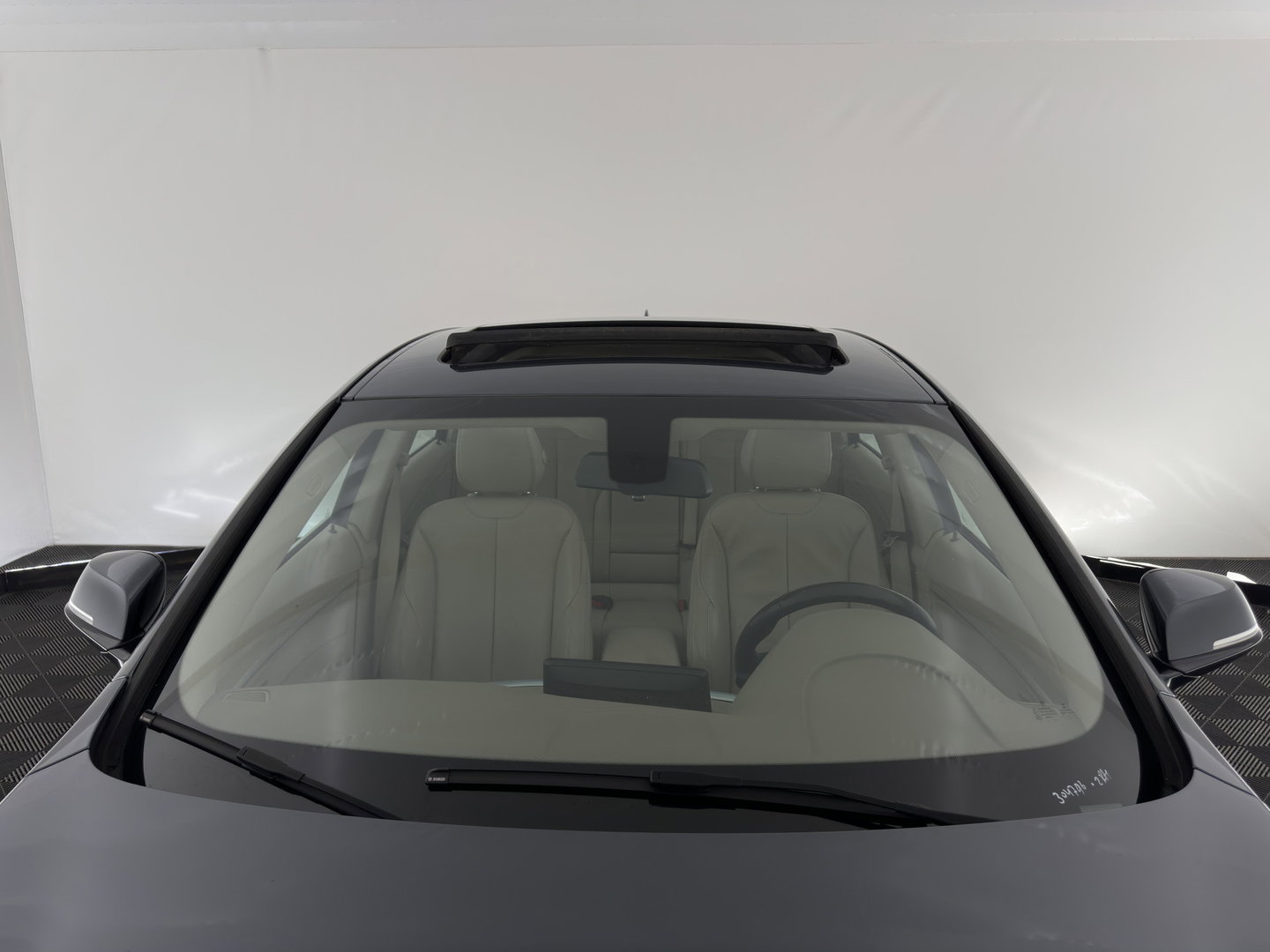 BMW 3-serie Gran Turismo 320i High Executive *PANO | LEATHER | FULL-LED | HEATED-COMFORTSEATS | NAVI-FULLMAP | ECC | PDC | CRUISE | TOWBAR | 18''ALU*