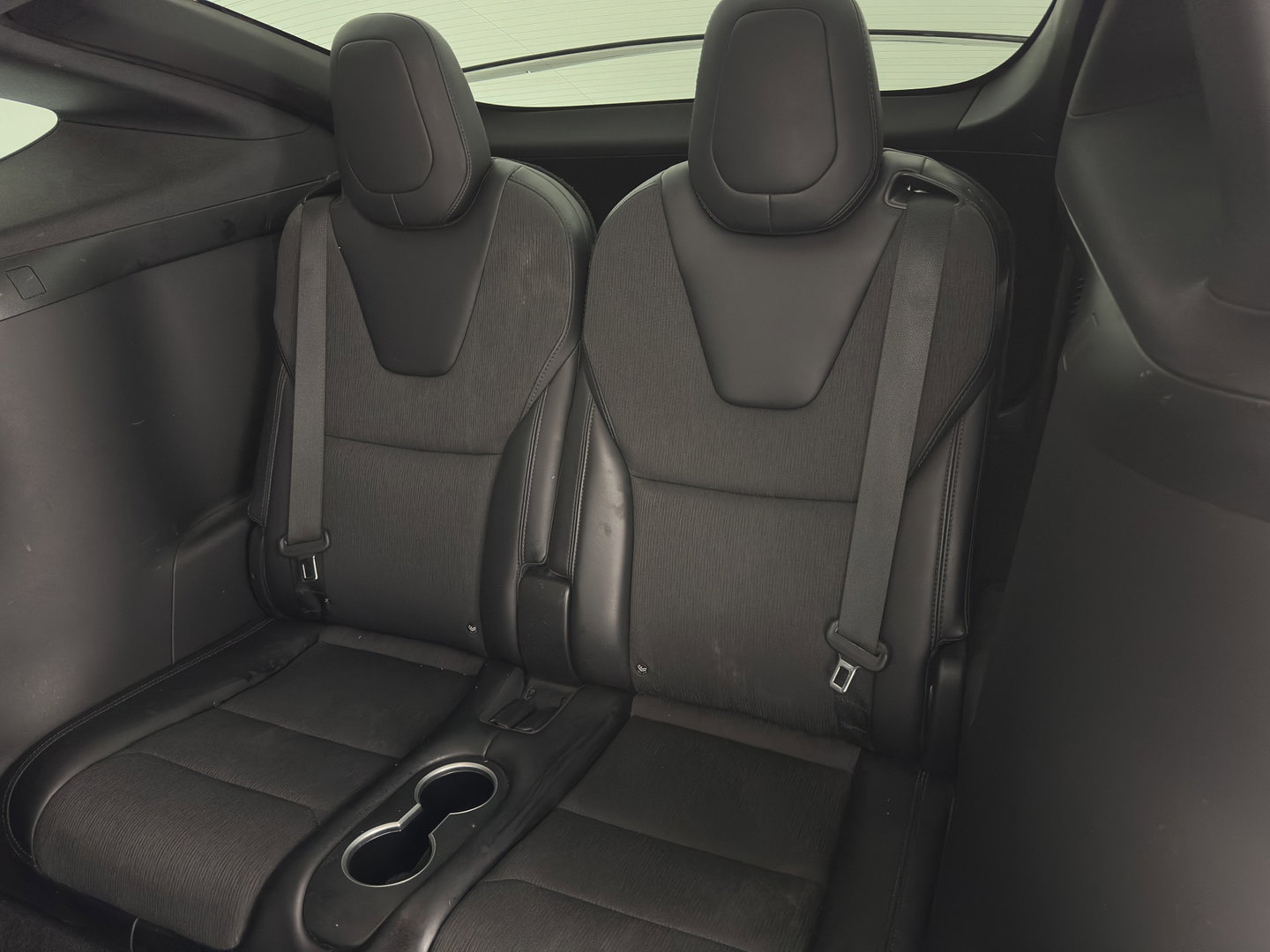 Tesla Model X 100D [ 6-Pers. ] [3-Fase-17kW] {SoH-81%} Aut. *PANO-WINDOW | AUTO-PILOT | LEATHER-FABRIC | NAVI-FULLMAP | FULL-LED | AIRSUSPENSION | DIGI-COCKPIT | CCS-FASTLOADER | KEYLESS | DAB+ | HEATED-SPORTSEATS | PRIVACY-GLASS | 20"ALU*