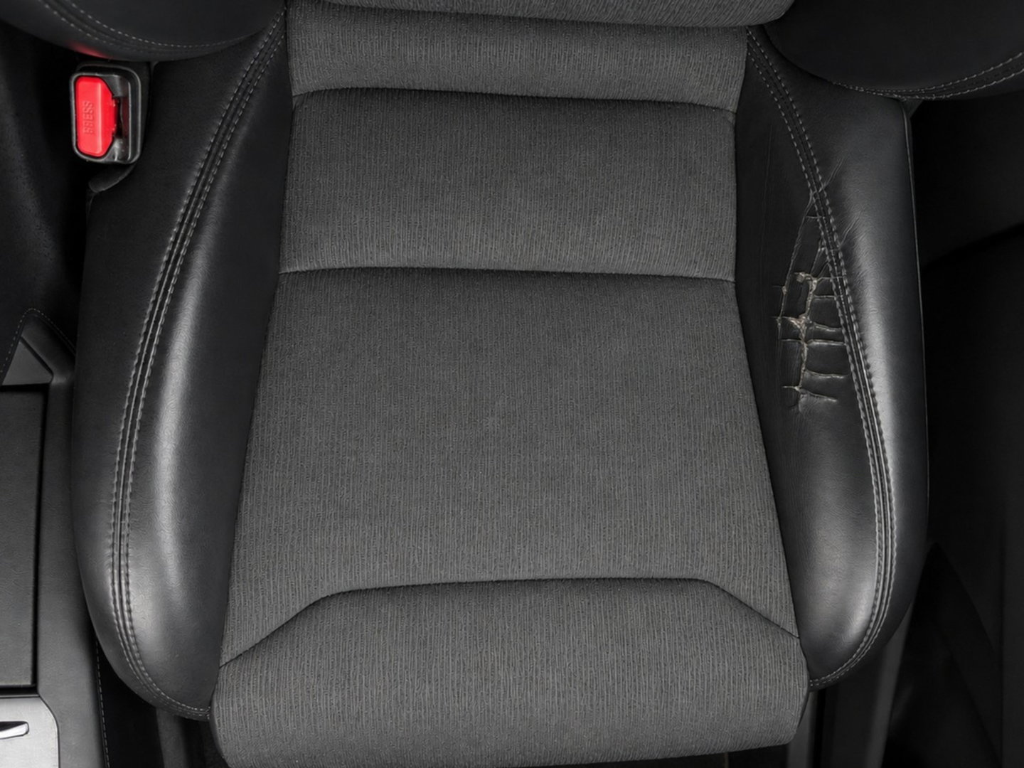 Tesla Model X 100D [ 6-Pers. ] [3-Fase-17kW] {SoH-81%} Aut. *PANO-WINDOW | AUTO-PILOT | LEATHER-FABRIC | NAVI-FULLMAP | FULL-LED | AIRSUSPENSION | DIGI-COCKPIT | CCS-FASTLOADER | KEYLESS | DAB+ | HEATED-SPORTSEATS | PRIVACY-GLASS | 20"ALU*