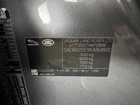 Land Rover Range Rover Sport 5.0 V8 SC SVR Aut. *PANO | LEATHER | MATRIX-LED | HEAD-UP | CARBON | ADAPTIVE-CRUISE | MEMORY-PACK | MERIDIAN-AUDIO | BLINDSPOT | TOPVIEW | DIGI-COCKPIT | HEATED-SPORTSEATS | PRIVACY-GLASS | SHIFTPADDLES |