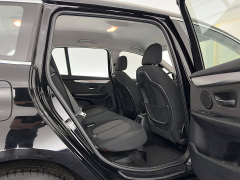 BMW 2 Serie Gran Tourer 216d Corporate Lease Essential [ 7-Pers. ] *NAVI-FULLMAP | COMFORTSEATS | ECC | PDC | CRUISE | TOWBAR | 16''ALU*