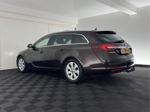 Opel Insignia Sports Tourer 2.0 CDTI EcoFLEX Cosmo *PANO | LEATHER | XENON | ADAPTIVE-CRUISE | NAVI-FULLMAP | PRIVACY-GLASS | HEATED-COMFORTSEATS | ECC | PDC | TOWBAR | 17''ALU*