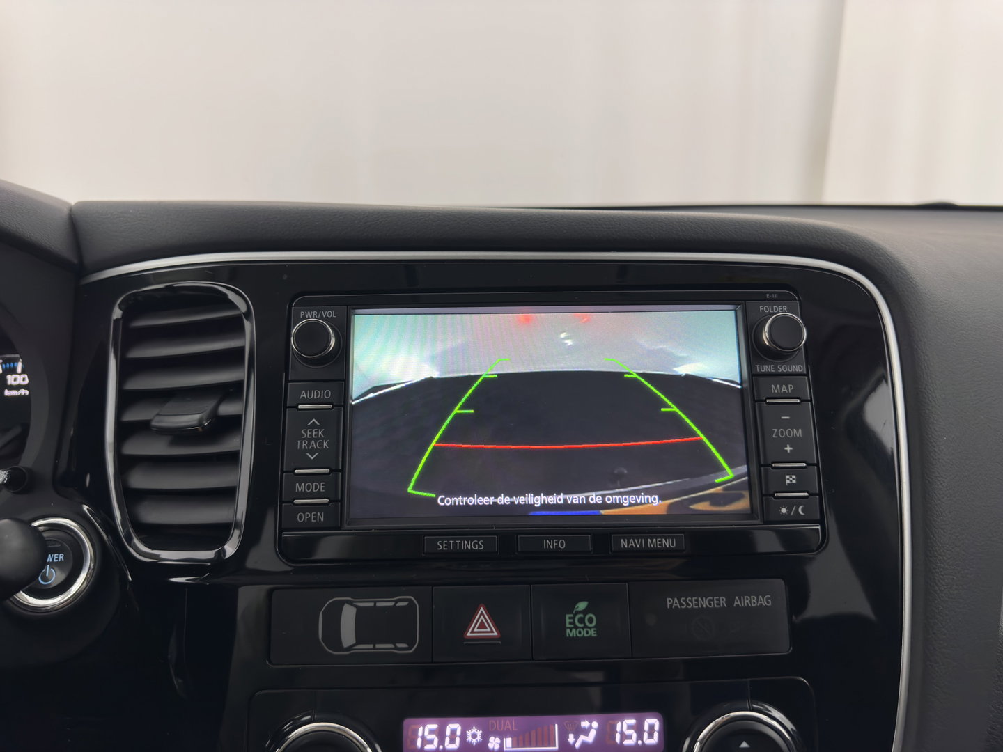 Mitsubishi Outlander 2.0 PHEV Business Edition X-Line AWD (Plug-In) {SoH-76%} Aut. *LEATHER-FABRIC | NAVI-FULLMAP | KEYLESS | CAMERA | COMFORTSEATS | ECC | CRUISE | PRIVACY-GLASS | SHIFTPADDLES | TOWBAR | 18''ALU*