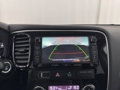 Mitsubishi Outlander 2.0 PHEV Business Edition X-Line AWD (Plug-In) {SoH-76%} Aut. *LEATHER-FABRIC | NAVI-FULLMAP | KEYLESS | CAMERA | COMFORTSEATS | ECC | CRUISE | PRIVACY-GLASS | SHIFTPADDLES | TOWBAR | 18''ALU*