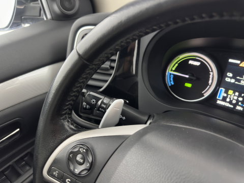 Mitsubishi Outlander 2.0 PHEV Business Edition X-Line AWD (Plug-In) {SoH-76%} Aut. *LEATHER-FABRIC | NAVI-FULLMAP | KEYLESS | CAMERA | COMFORTSEATS | ECC | CRUISE | PRIVACY-GLASS | SHIFTPADDLES | TOWBAR | 18''ALU*