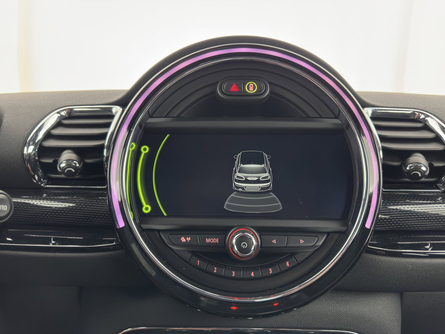 MINI Clubman 2.0 Cooper D Serious Business Aut. *LEATHER-FABRIC | FULL-LED | HARMAN/KARDON | SPORTSEATS | KEYLESS | NAVI-FULLMAP | ECC | PDC | CRUISE | AMBIENTLIGHT | 17''ALU*