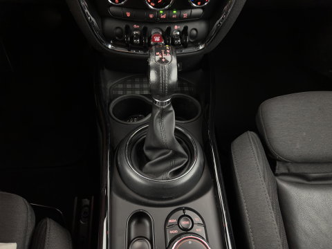 MINI Clubman 2.0 Cooper D Serious Business Aut. *LEATHER-FABRIC | FULL-LED | HARMAN/KARDON | SPORTSEATS | KEYLESS | NAVI-FULLMAP | ECC | PDC | CRUISE | AMBIENTLIGHT | 17''ALU*