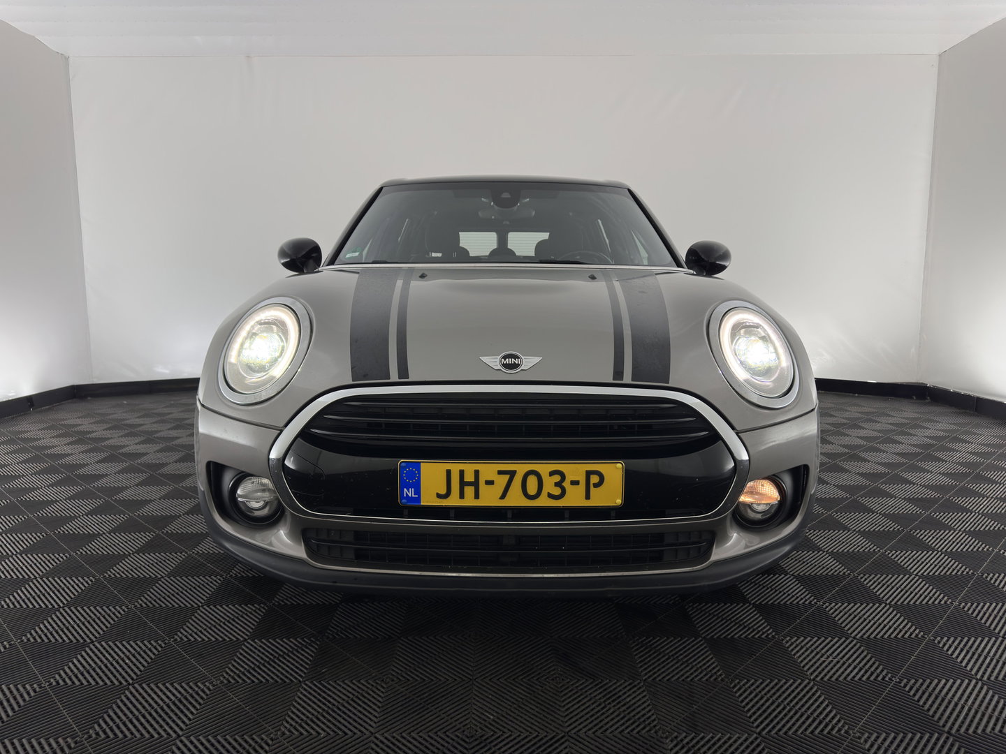 MINI Clubman 2.0 Cooper D Serious Business Aut. *LEATHER-FABRIC | FULL-LED | HARMAN/KARDON | SPORTSEATS | KEYLESS | NAVI-FULLMAP | ECC | PDC | CRUISE | AMBIENTLIGHT | 17''ALU*