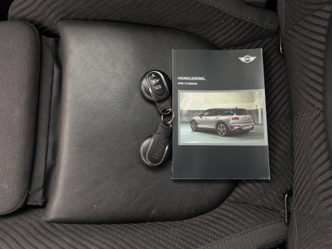 MINI Clubman 2.0 Cooper D Serious Business Aut. *LEATHER-FABRIC | FULL-LED | HARMAN/KARDON | SPORTSEATS | KEYLESS | NAVI-FULLMAP | ECC | PDC | CRUISE | AMBIENTLIGHT | 17''ALU*