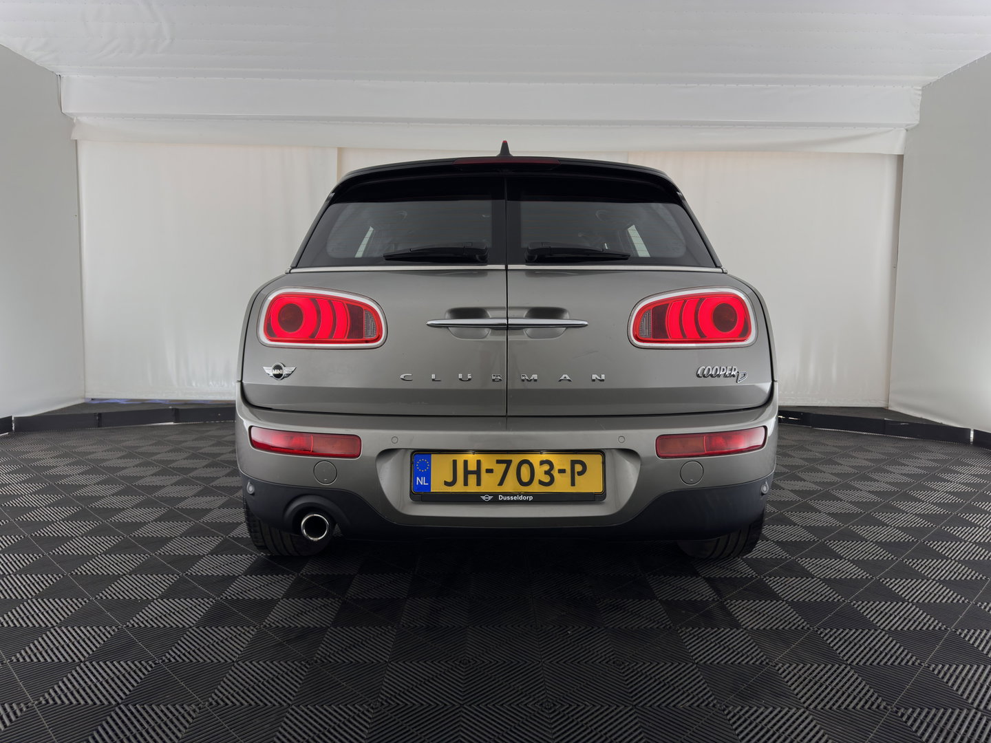 MINI Clubman 2.0 Cooper D Serious Business Aut. *LEATHER-FABRIC | FULL-LED | HARMAN/KARDON | SPORTSEATS | KEYLESS | NAVI-FULLMAP | ECC | PDC | CRUISE | AMBIENTLIGHT | 17''ALU*