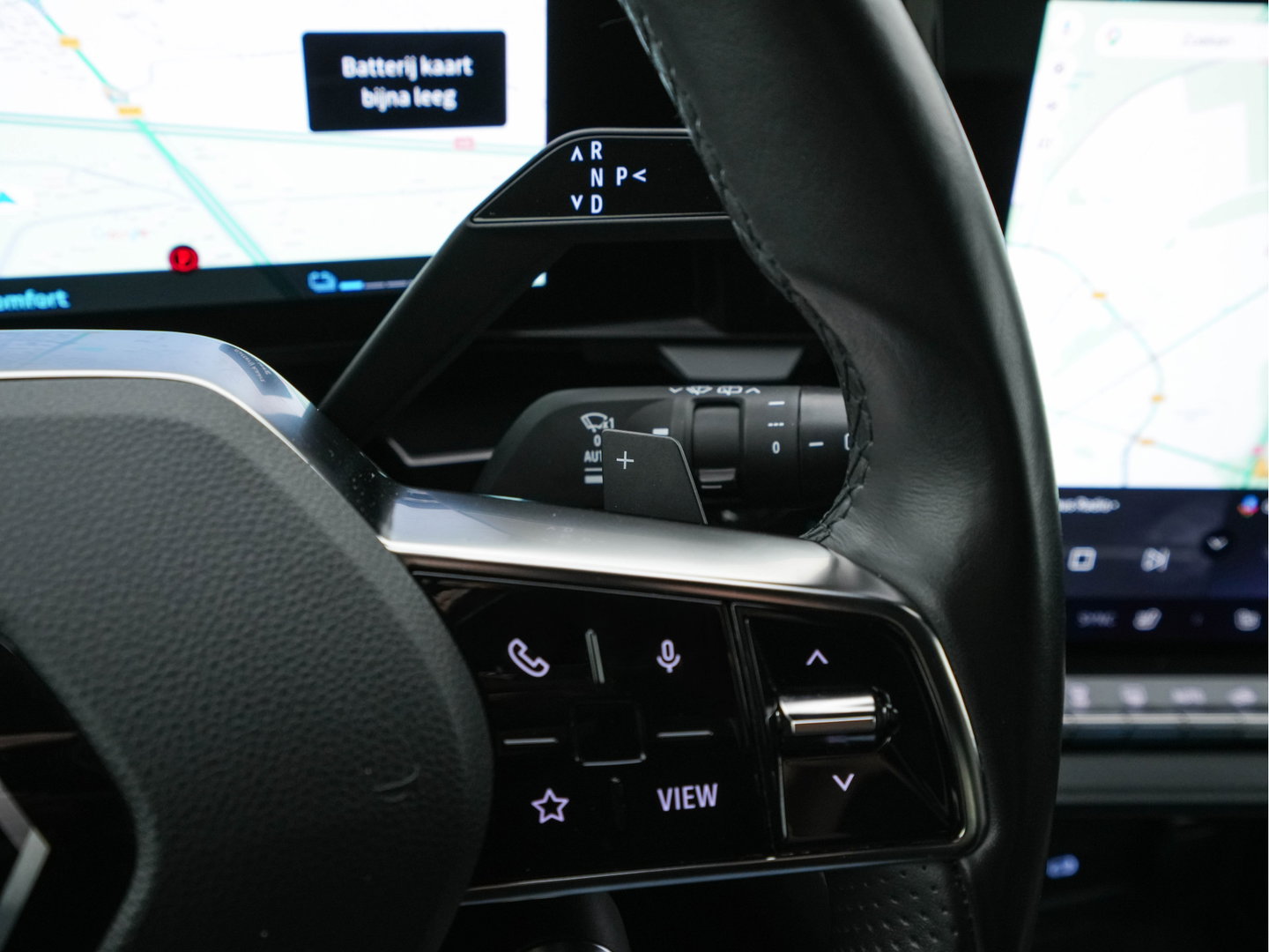 Renault Austral 1.2 E-Tech full hybrid 200 techno (INCL-BTW) *LEATHER-FABRIC | FULL-LED | HEATED-COMFORTSEATS | DIGI-COCKPIT | BLINDSPOT | CAMERA | NAVI-FULLMAP | KEYLESS | PRIVACY-GLASS | SHIFTPADDLES | CARPLAY | TOWBAR | 19''ALU *