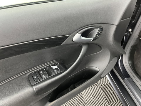 Saab 9-3 Sport Estate 1.8t Vector Aut. *LEATHER-FABRIC | XENON | NAVI-FULLMAP | HEATED-COMFORTSEATS | PRIVACY-GLASS | ECC | PDC | TOWBAR | CRUISE | 17''ALU*