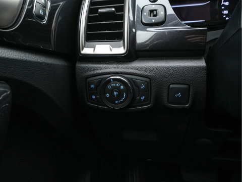 Ford Ranger 2.0 EcoBlue Wildtrak Supercab AWD Aut. *FULL-LED | LEATHER-ALCANTARA | ADAPTIVE-CRUISE | HEATED-COMFORTSEATS | CAMERA | KEYLESS | NAVI-FULLMAP | PRIVACY-GLASS | DAB+ | ECC | PDC | CRUISE | TOWBAR | FORD-SYNC-3 | 18''ALU*