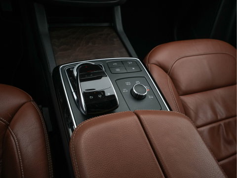 Mercedes-Benz GLE Coupé 400 4MATIC Aut. *LEATHER | FULL-LED | MEMORY-PACK | HEATED-CONTOURSEATS | CAMERA | NAVI-FULLMAP | TOPVIEW | SHIFTPADDLES | AMBIENTLIGHT | ECC | HEAD-UP | PDC | CRUISE | TOWBAR | 20''ALU*