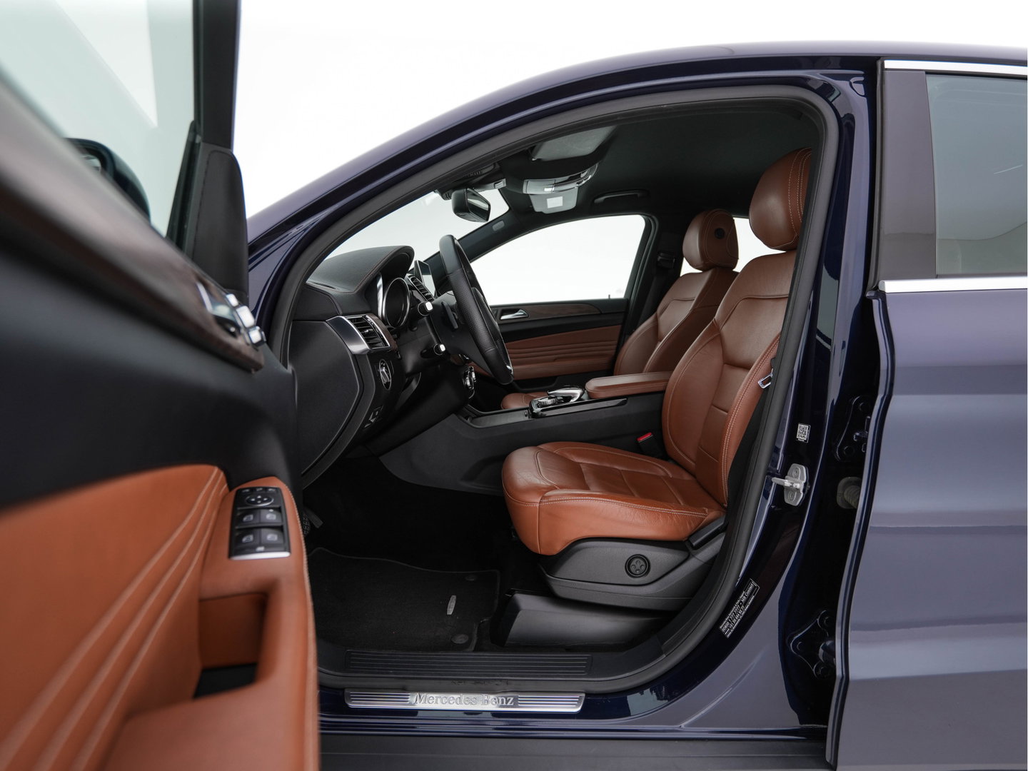 Mercedes-Benz GLE Coupé 400 4MATIC Aut. *LEATHER | FULL-LED | MEMORY-PACK | HEATED-CONTOURSEATS | CAMERA | NAVI-FULLMAP | TOPVIEW | SHIFTPADDLES | AMBIENTLIGHT | ECC | HEAD-UP | PDC | CRUISE | TOWBAR | 20''ALU*