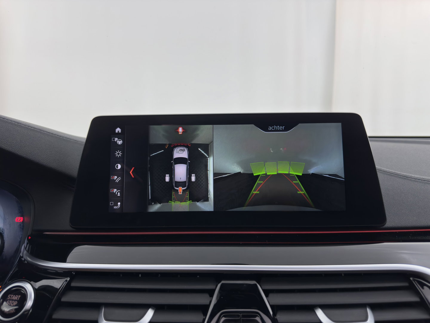 BMW 6 Serie Gran Turismo 640i xDrive M-Sportpack High Executive Aut. *PANO | LEATHER | BOWERS&WILKINS | BLINDSPOT | MEMORY-PACK | NIGHTVISION | TOPVIEW | DIGI-COCKPIT | HEATED-COMFORTSEATS | HEAD-UP | ADAPTIVE-CRUISE | KEYLESS | TOWBAR | SOFTCLOSE | 20''A