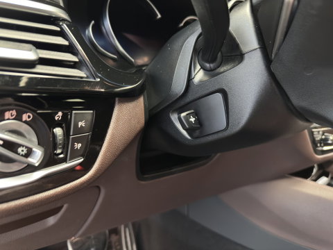 BMW 6 Serie Gran Turismo 640i xDrive M-Sportpack High Executive Aut. *PANO | LEATHER | BOWERS&WILKINS | BLINDSPOT | MEMORY-PACK | NIGHTVISION | TOPVIEW | DIGI-COCKPIT | HEATED-COMFORTSEATS | HEAD-UP | ADAPTIVE-CRUISE | KEYLESS | TOWBAR | SOFTCLOSE | 20''A