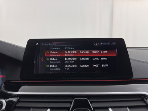 BMW 6 Serie Gran Turismo 640i xDrive M-Sportpack High Executive Aut. *PANO | LEATHER | BOWERS&WILKINS | BLINDSPOT | MEMORY-PACK | NIGHTVISION | TOPVIEW | DIGI-COCKPIT | HEATED-COMFORTSEATS | HEAD-UP | ADAPTIVE-CRUISE | KEYLESS | TOWBAR | SOFTCLOSE | 20''A
