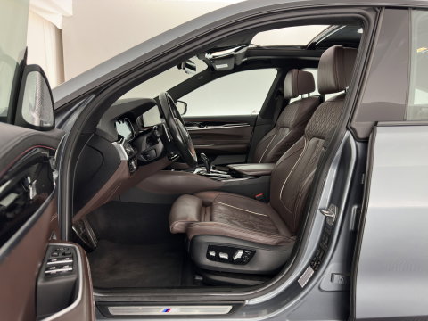 BMW 6 Serie Gran Turismo 640i xDrive M-Sportpack High Executive Aut. *PANO | LEATHER | BOWERS&WILKINS | BLINDSPOT | MEMORY-PACK | NIGHTVISION | TOPVIEW | DIGI-COCKPIT | HEATED-COMFORTSEATS | HEAD-UP | ADAPTIVE-CRUISE | KEYLESS | TOWBAR | SOFTCLOSE | 20''A