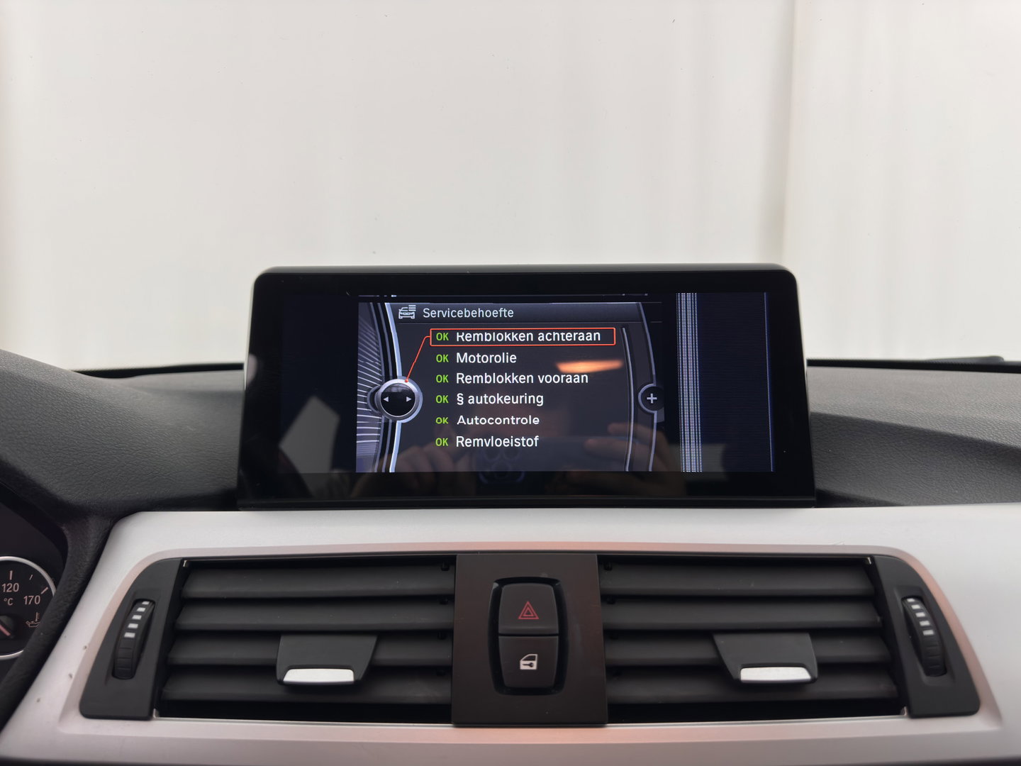 BMW 3-serie 320i Executive Aut. *FULL-LEATHER | SPORT-SEATS | NAVI-FULLMAP | ECC | PDC | CRUISE | 18''ALU*